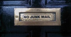 Einwilligung in E-Mail-Werbung erlöscht nicht durch Zeitablauf